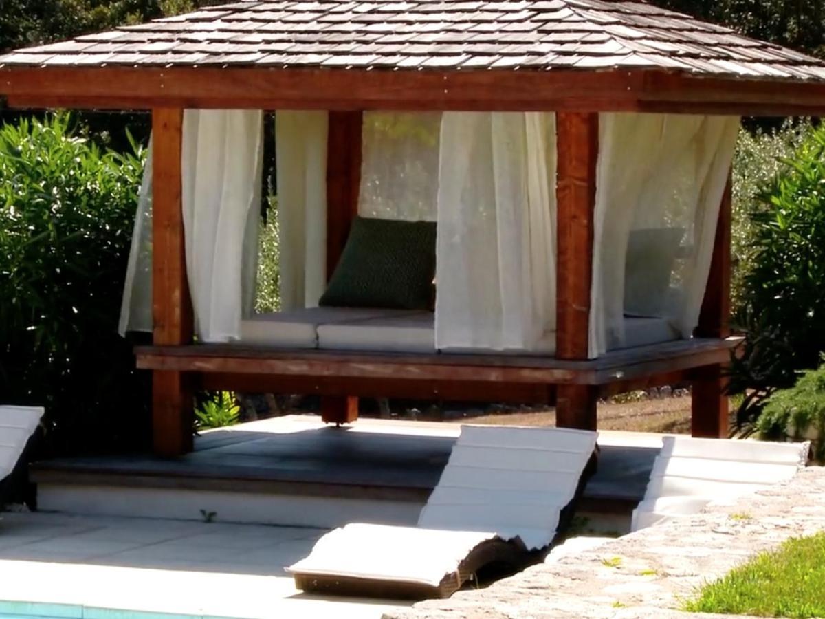 Villa Sanchez Bonifacio  Exterior foto